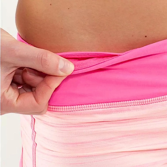 Lululemon Speed Shorts Parfait Pink / Pinkelicious Pink size 8 - Picture 3 of 5